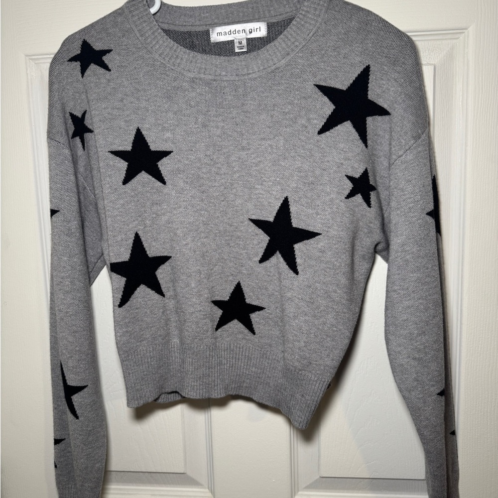 Madden Girl Gray Sweater with Black Star Accents